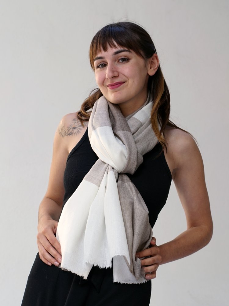 Levně Kašmírská vlněná pašmína exclusive šedohnědo-bílá