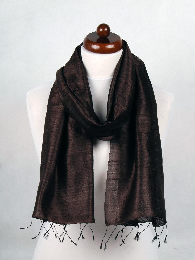 Šála ze surového hedvábí tmavě hnědá